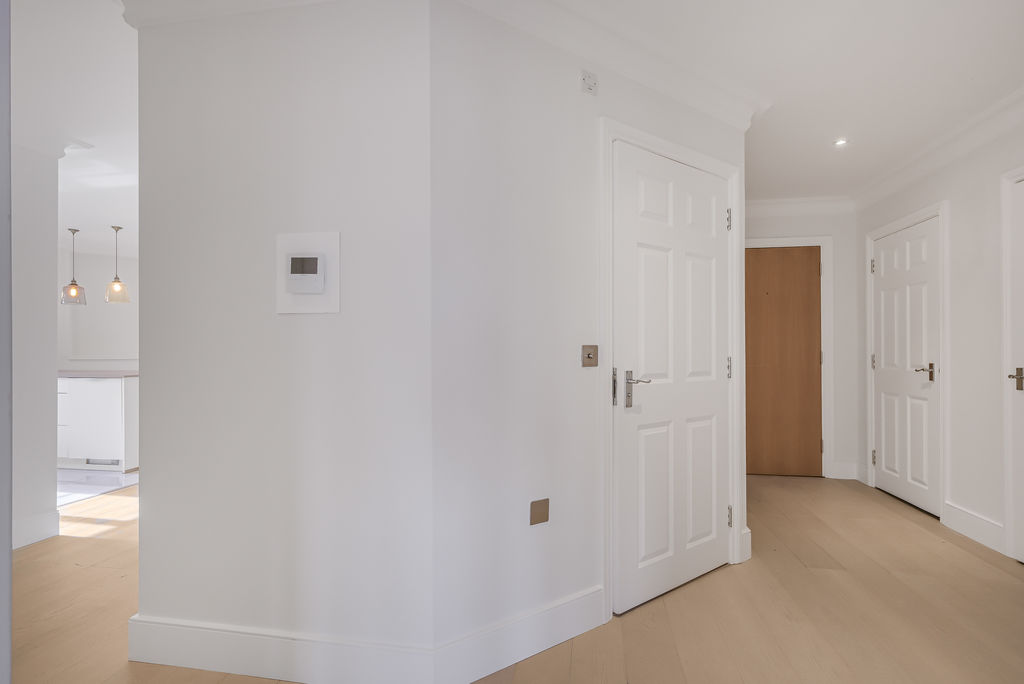 Photo 13- click for photo gallery